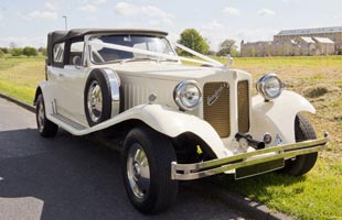 Wedding car and Limousine hire leeds Wedding Car Hire Leeds